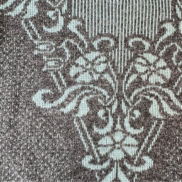 KATE COLLINS Vintage Gray Blue Floral Long Crewneck Sweater Women’s Size Small - Picture 4 of 14